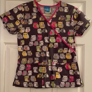 Scrub top featuring Owls